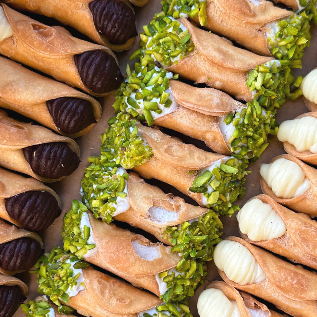 Cannoli Gift Box - 36 Pack
