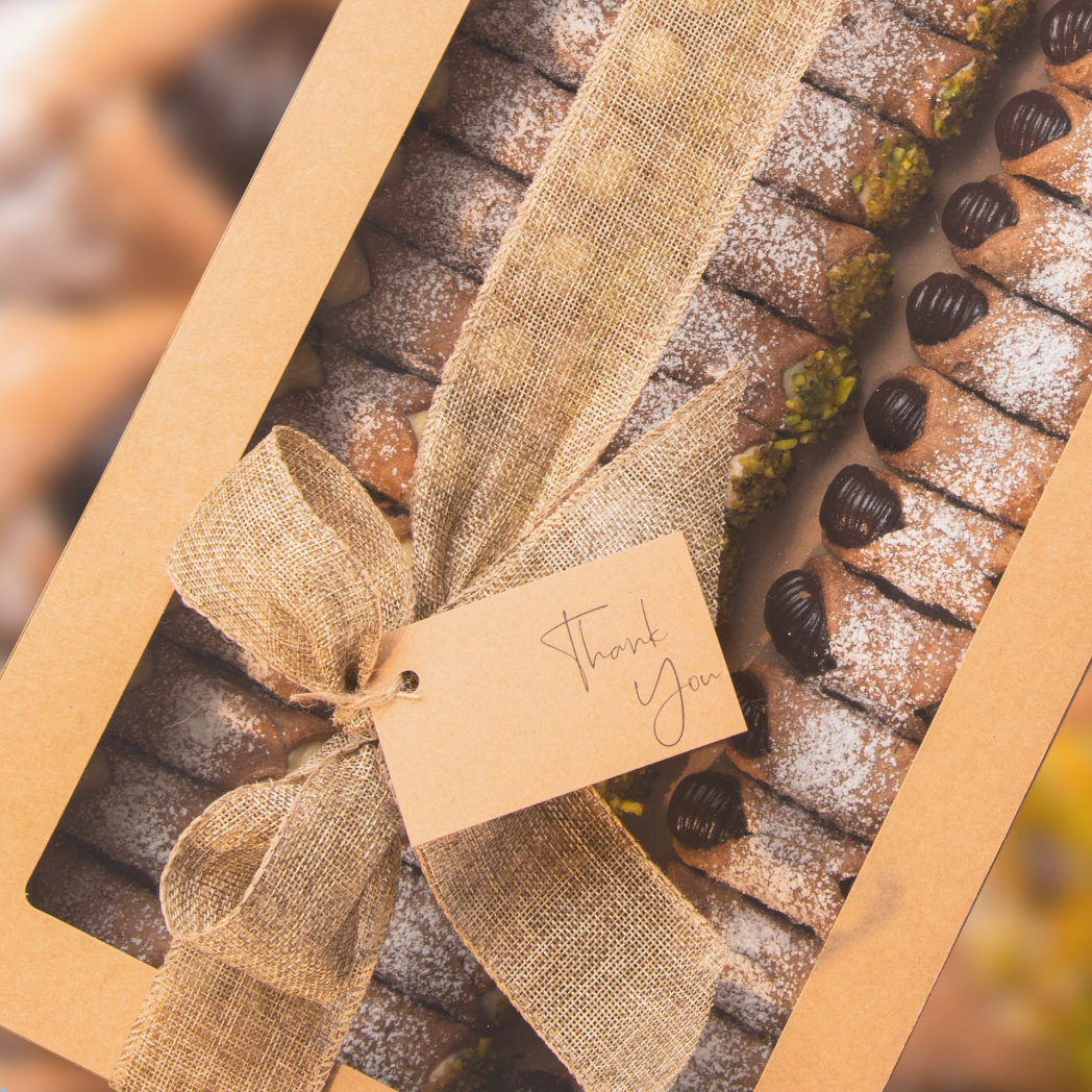 Cannoli Gift Box - 24 Pack