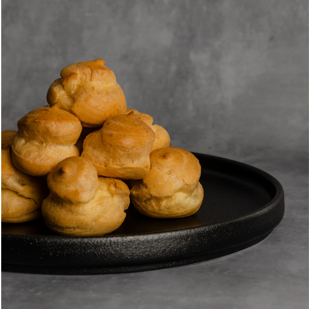 White Chocolate Profiteroles - 50 Pack