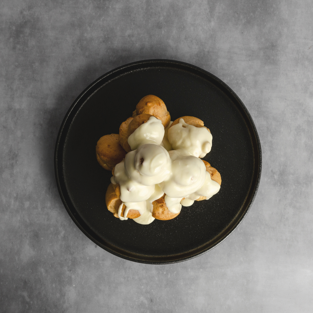 White Chocolate Profiteroles - 50 Pack